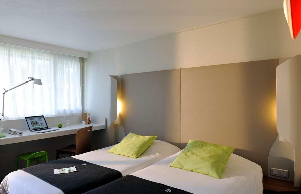 Campanile Chateau-Thierry Room photo